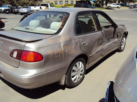 1999 TOYOTA COROLLA 4 DOOR SEDAN LE MODEL 1.8L AT 4SPD FWD COLOR GOLD Z14756