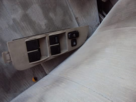 1999 TOYOTA COROLLA 4 DOOR SEDAN LE MODEL 1.8L AT 4SPD FWD COLOR GOLD Z14756