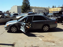 2002 TOYOTA AVALON 4 DOOR SEDAN XLS MODEL 3.0L V6 AT FWD COLOR SILVER METALLIC Z13533