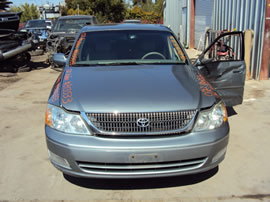 2002 TOYOTA AVALON 4 DOOR SEDAN XLS MODEL 3.0L V6 AT FWD COLOR SILVER METALLIC Z13533