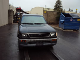 1996 TOYOTA TACOMA REGULAR CAB STD MODEL 2.4L MT 2WD COLOR GREEN  Z14766