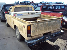 1973 TOYOTA PICK UP TRUCK REGULAR CAB STANDARD MODEL 2.0L MT 2WD COLOR BEIGE Z14775