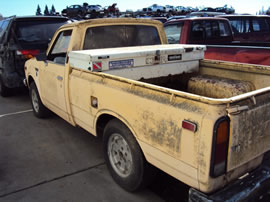 1973 TOYOTA PICK UP TRUCK REGULAR CAB STANDARD MODEL 2.0L MT 2WD COLOR BEIGE Z14775