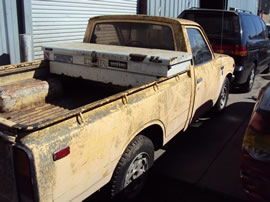 1973 TOYOTA PICK UP TRUCK REGULAR CAB STANDARD MODEL 2.0L MT 2WD COLOR BEIGE Z14775