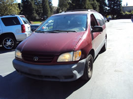 2001 TOYOTA SIENNA VAN 5 DOOR DUAL SLIDE SIDE DOORS LE MODEL 3.0L V6 AT FWD COLOR RED Z13546