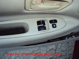 1999 TOYOTA SOLARA 2 DOOR CPE SE MODEL 3.0L V6 AT FWD COLOR RED Z14787