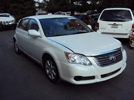 2009 TOYOTA AVALON XL MODEL 4 DOOR SEDAN 3.5L V6 AT FWD COLOR WHITE Z13553