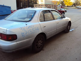 1996 TOYOTA CAMRY 4 DOOR SEDAN XLE MODEL 2.2L 4CYL CA EMISSIONS AT FWD COLOR SILVER Z13578