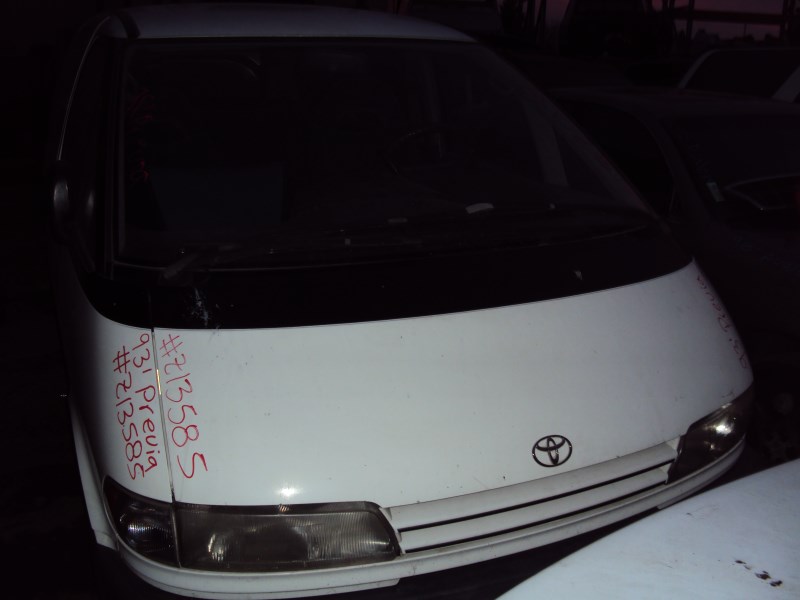 1993 TOYOTA PREVIA VAN LE MODEL 2.4L AT 2WD COLOR WHITE Z13585