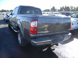 2005 TOYOTA TUNDRA 4 DOOR SR5 MODEL 4.L V8 AT 2WD COLOR GRAY STK Z12244