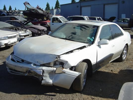 1999 TOYOTA CAMRY 4 CYL, AUTO TRANS, COLOR: WHITE, 87K LOW MILES, STK: Z-09036