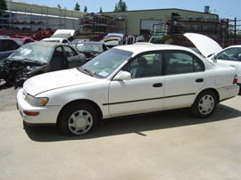 1996 Toyota corolla 4cyl 4 door white