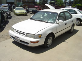 1996 Toyota corolla 4cyl 4 door white