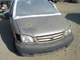 2003 TOYOTA SIENNA STK# Z09042