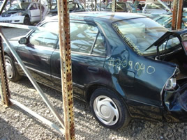 1999 TOYOTA COROLLA 4 DOOR COLOR BLUE STK Z09040