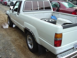 1984 TOYOTA  PICK UP TRUCK, 2X4,  WHITE STK# T09263