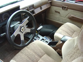 1984 TOYOTA  PICK UP TRUCK, 2X4,  WHITE STK# T09263