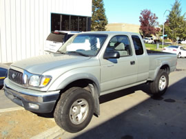  TOYOTA TACOMA 2.7 AUTO 01 MODEL, PERFECT CHANGE OVER CALL FOR MORE INFO 