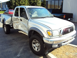  TOYOTA TACOMA 2.7 AUTO 01 MODEL, PERFECT CHANGE OVER CALL FOR MORE INFO 