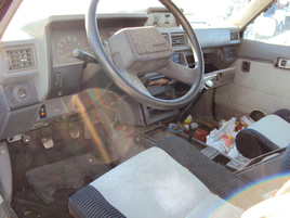 1984 TOYOTA 4 RUNNER, MANUAL TRANSMISSION, BLACK, STK:T09272
