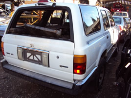 1996 TOYOTA 4 RUNNER ,V6, AUTO TRANSMISSION, WHITE, STK:T09262