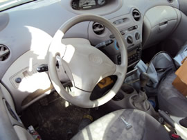 2002 TOYOTA ECHO 5 SPEED, 4 CYL. WHITE. STK# Z10072