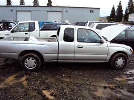 2000 TOYOTA TACOMA EXTRA CAB 2-WHEEL DRIVE, 2.4L 4CYL, MANUAL TRANSMISSION, STK# T10278