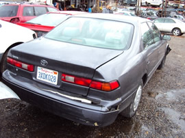 1997 TOYOTA CAMRY, 4CYL, AUTOMATIC TRANSMISSION, COLOR GRAY, STK# Z09058