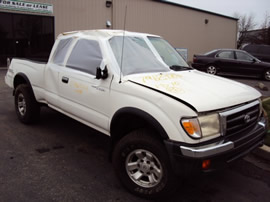 1999 TOYOTA TACOMA EXTRA CAB, TRD PACKAGE, V6 , AUTOMATIC TRANSMISSION, COLOR WHITE, STK#T10281  