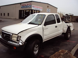 1999 TOYOTA TACOMA EXTRA CAB, TRD PACKAGE, V6 , AUTOMATIC TRANSMISSION, COLOR WHITE, STK#T10281  