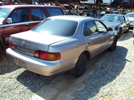 1995 TOYOTA CAMRY, 4CYL , 5SPEED TRANSMISSION, STK # Z10082