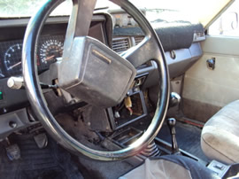 1995 TOYOTA 4 RUNNER FULLY LOADED, STRAIGHT AXLE, 4CLY , 5 SPEED TRANSMISSION