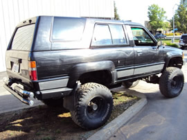 1995 TOYOTA 4 RUNNER FULLY LOADED, STRAIGHT AXLE, 4CLY , 5 SPEED TRANSMISSION