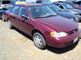 1998 TOYOTA COROLLA 4CYL. , 3 SPEED TRANSMISSION, COLOR-RED STK# Z10092