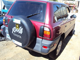 1998 TOYOTA RAV 4 , 4CYL. AUTOMATIC TRANSMISSION, COLOR RED, STK# Z10105
