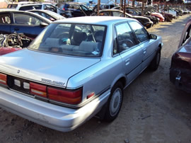 1988 TOYOTA CAMRY, 4CYL ENGINE, AUTOMATIC TRANSMISSION, COLOR SILVER, STK#Z10110