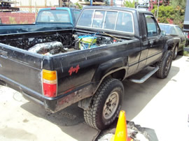 TOYOTA PICK UP TRUCK COLOR BLACK STK#T10316
