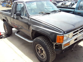 TOYOTA PICK UP TRUCK COLOR BLACK STK#T10316
