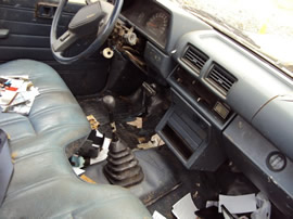 TOYOTA TRUCK, 4CYL ENGINE, 4 SPEED TRANSMISSION, STK# T10319