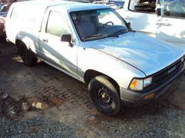 1991 TOYOTA PICK UP TRUCK, 2 WHEEL DRIVE, 4 CYL, STK # T11325