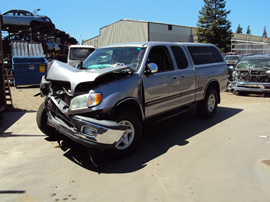 2001 TOYOTA TUNDRA COLOR SILVER STK# T11337