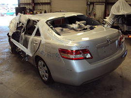 2010 TOYOTA CAMRY COLOR SILVER 2.5L AUTOMATIC TRANSMISSION, STK # Z11188