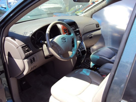2004 TOYOTA SIENNA, COLOR GREEN, STK # Z11192