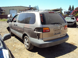 1998 TOYOTA SIENNA, COLOR BROWN, STK # Z11195
