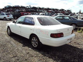 1996 TOYOTA CAMRY LE MODEL 3.0L AT STK # Z11202