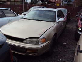 1996 CAMRY LE MODEL 2.2L AT COLOR GOLD STK # Z11208