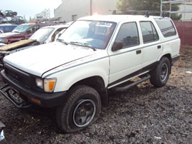 1990 TOYOTA 4RUNNER 2.4L AT 2WD FUEL INJECTION COLOR WHITE STK # Z11213