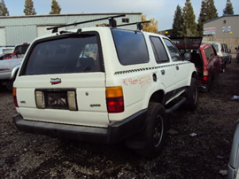 1990 TOYOTA 4RUNNER 2.4L AT 2WD FUEL INJECTION COLOR WHITE STK # Z11213