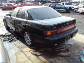 1993 TOYOTA CAMRY LE MODEL 4DOOR SEDAN 2.2L AT FEDERAL EMISSIONS COLOR BLACK STK Z12231