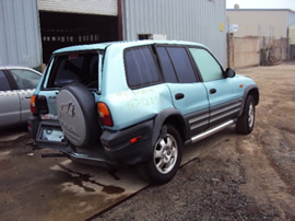 1997 TOYOTA RAV4 4 DOOR 2.0L AT AWD COLOR GREEN STK Z12232